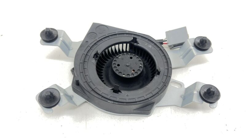 55057389AD 15-23 DODGE CHARGER DRIVER LEFT FRONT SEAT FAN BLOWER WHEEL MOTOR OEM