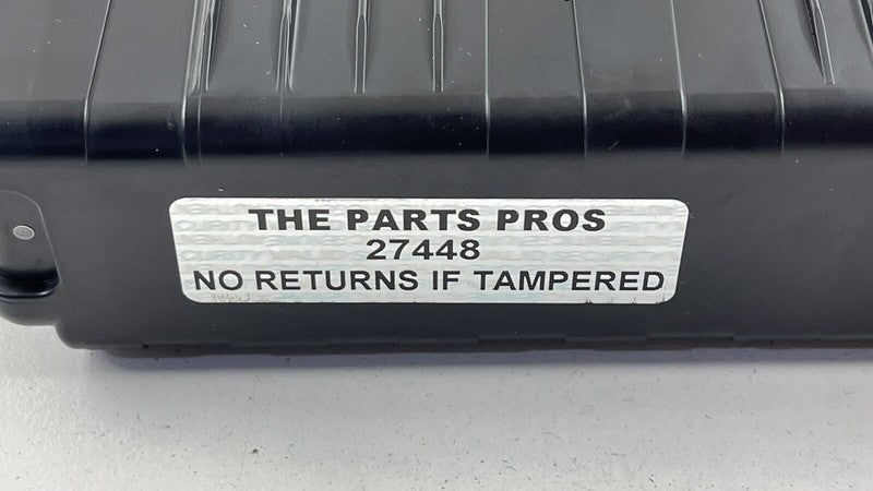 TK8-A010 / TK8 A010 / TK8A010 11-17 HONDA ODYSSEY ENGINE BAY FUSE RELAY JUNCTION BOX TRANSMISSION MODULE OEM