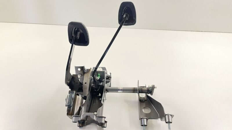 22-23 SUBARU BRZ MANUAL TRANSMISSION CLUTCH BRAKE PEDAL ASSEMBLY OEM