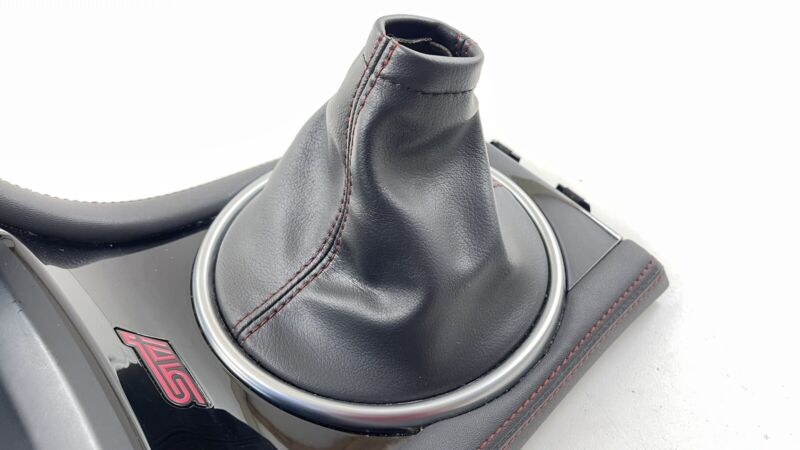 92121VA510 18-21 SUBARU WRX STI CENTER CONSOLE SHIFT BOOT SURROUND BEZEL PANEL TRIM OEM