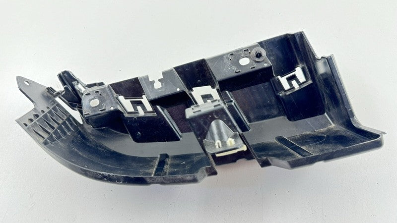 JR3V-17D960-AE / JR3V 17D960 AE / JR3V17D960AE 18-23 FORD MUSTANG GT RIGHT REAR BUMPER BRACKET SUPPORT MOUNT JR3B-17D960