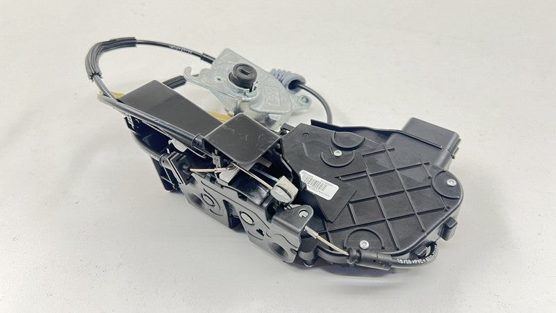2400151.03 / 2400151 03 / 240015103 07-17 ASTON MARTIN VANTAGE PASSENGER RIGHT DOOR LATCH LOCK ACTUATOR OEM