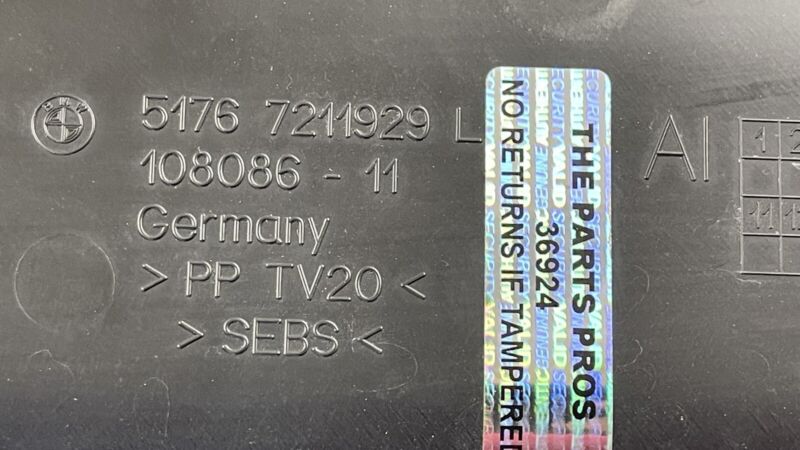 7211929 16-19 BMW M6 LEFT & RIGHT ENGINE BAY ACCESS COWL BEZEL PANEL COVER TRIM PAIR OEM