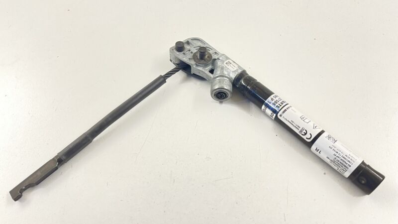 1090324-01-C / 1090324 01 C / 109032401C 17-22 TESLA MODEL 3 Y RIGHT FRONT SEATBELT SEATBELT PRETENSIONER TENSIONER OEM