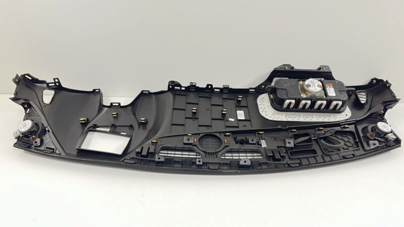 2293 3869 / 22933869 16-24 CHEVROLET CAMARO ZL1 SS DASHBOARD DASH BOARD INSTRUMENT PANEL COVER OEM