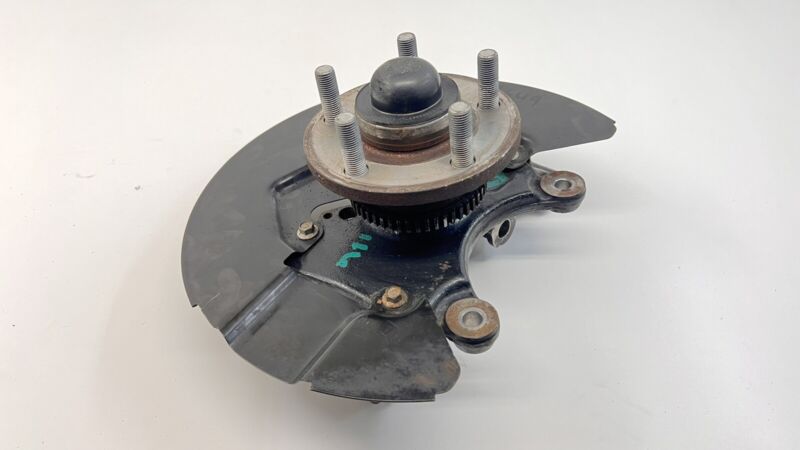 FR3C-2K005-BB / FR3C 2K005 BB / FR3C2K005BB 15-20 FORD MUSTANG GT DRIVER LEFT FRONT SPINDLE KNUCKLE HUB BEARING OEM