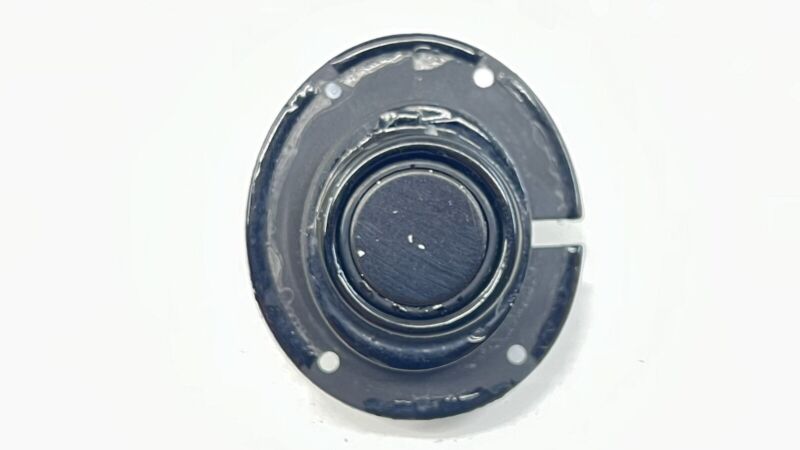 1S0.919.275.A / 1S0 919 275 A / 1S0919275A 13-18 BENTLEY FLYING SPUR LEFT FRONT OUTER PARKING PARK SENSOR WITH BRACKET O