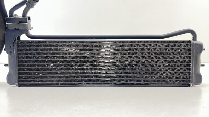 2282499 06-10 BMW M6 E63 E64 FRONT LOWER MOTOR ENGINE OIL COOLER RADIATOR 2282499 OEM