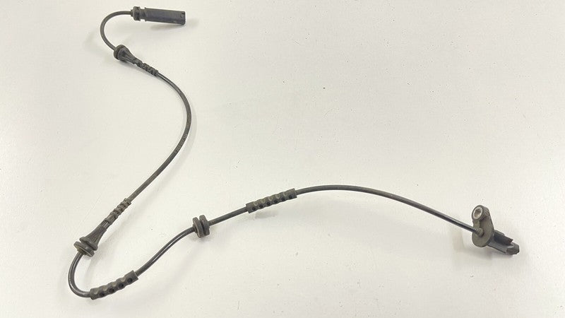 6895665 20-23 TOYOTA SUPRA LEFT OR RIGHT FRONT ABS WHEEL SPEED SENSOR 6895665 OEM