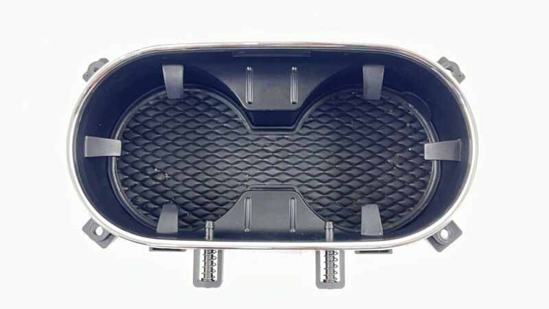 3W0.858.195 / 3W0 858 195 / 3W0858195 13-18 BENTLEY FLYING SPUR CENTER CONSOLE CUPHOLDER CUP HOLDER 3W0.858.195 OEM