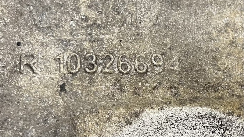 10326694 01-04 CORVETTE C5 Z06 RIGHT FRONT SPINDLE KNUCKLE HUB WITH CONTROL ARM SET OEM