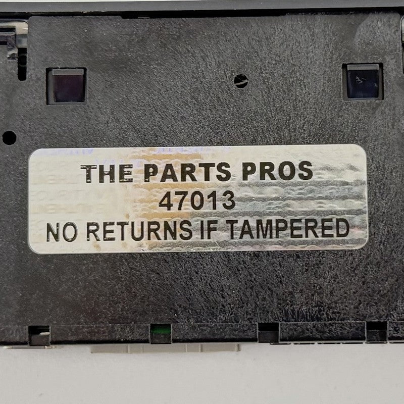 86257VC100 / 86257 VC100 24-25 Subaru WRX Auxiliary Aux USB Jack Input Port Module 86257VC100 OEM