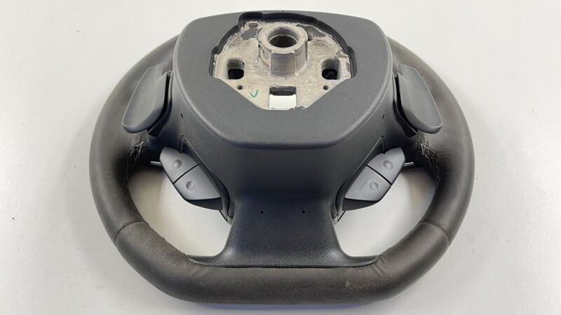84449668 16-22 CHEVROLET CAMARO SS 1LE STEERING WHEEL SUEDE W/ REV MATCH 84449668 OEM