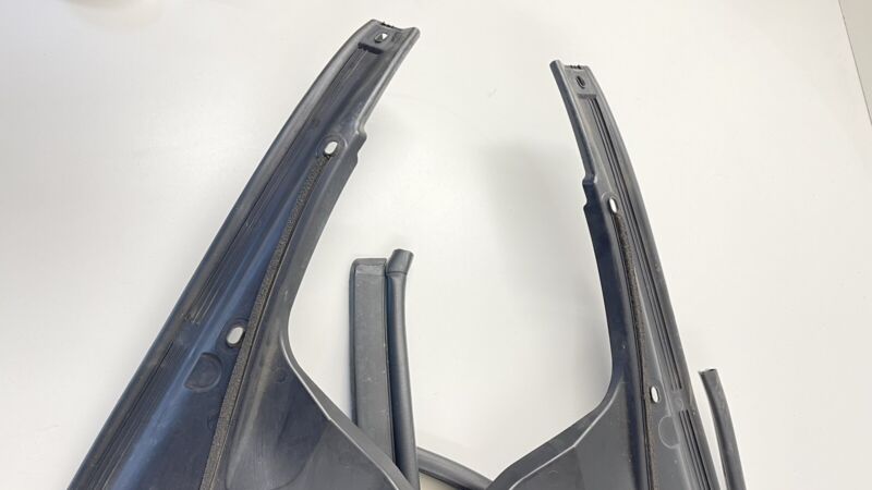 7211929 16-19 BMW M6 LEFT & RIGHT ENGINE BAY ACCESS COWL BEZEL PANEL COVER TRIM PAIR OEM