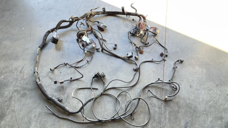 P68034597AE / 68034597AE 2009 DODGE RAM 2500 6.7L ENGINE BAY WIRING WIRE HARNESS CABLE 68034597AE OEM