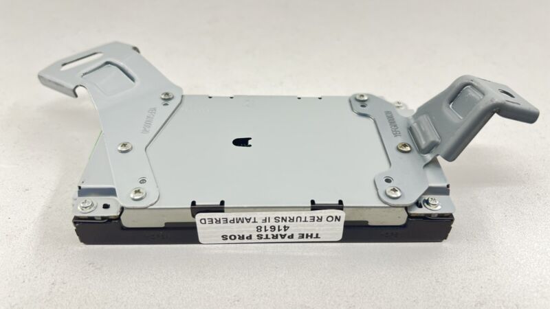 8A580-T20-A11 / 8A580 T20 A11 / 8A580T20A11 2024 ACURA INTEGRA TYPE S RADIO AUDIO TUNER CONTROL MODULE 8A580-T20-A11 OEM