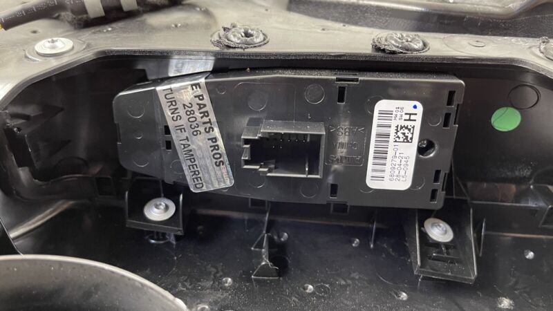 Does Not Apply 20-23 TOYOTA SUPRA LEFT FRONT DOOR PANEL INTERIOR TRIM W/ WINDOW SWITCH OEM