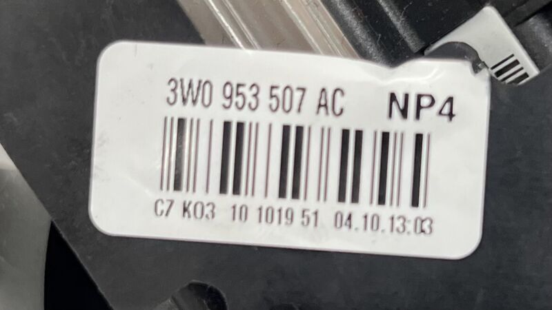 7L6 953 549 K / 7L6953549K 13-18 BENTLEY FLYING SPUR STEERING COLUMN CLOCK SPRING COMBINATION SWITCH OEM