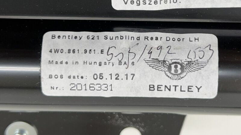 4W0.861.951.E / 4W0 861 951 E / 4W0861951E 13-18 BENTLEY FLYING SPUR LEFT REAR DOOR WINDOW SUN SHADE PRIVACY BLIND OEM