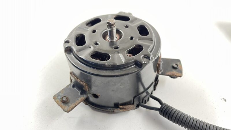 3137230143 12-20 TESLA MODEL S FRONT RADIATOR COOLING FAN MOTOR OEM