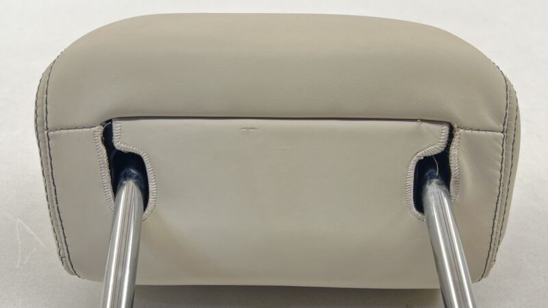 Does not apply 13-18 BENTLEY FLYING SPUR DRIVER LEFT FRONT SEAT HEADREST HEAD REST OEM