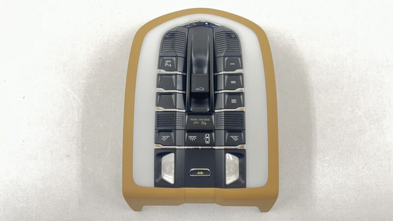 7PP 959 551 / 7PP959551 10-16 PORSCHE PANAMERA OVERHEAD CONSOLE READING DOME W/ REAR LIGHT LAMP PAIR OEM