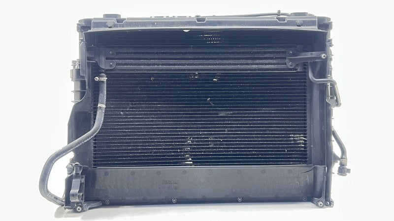 2 282 501 / 2282501 06-10 BMW M6 E63 E64 RADIATOR CONDENSER COOLING FAN ASSEMBLY OEM