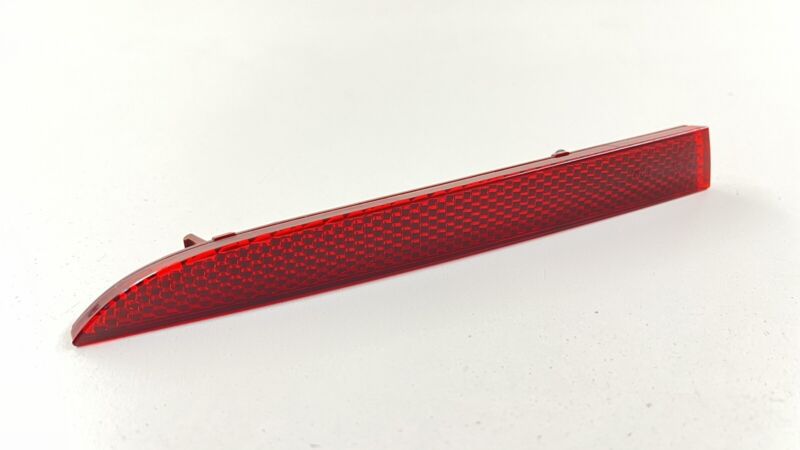 92282553 16-20 CHEVROLET CAMARO SS DRIVER LEFT REAR BUMPER REFLECTOR MARKER 92282553 OEM