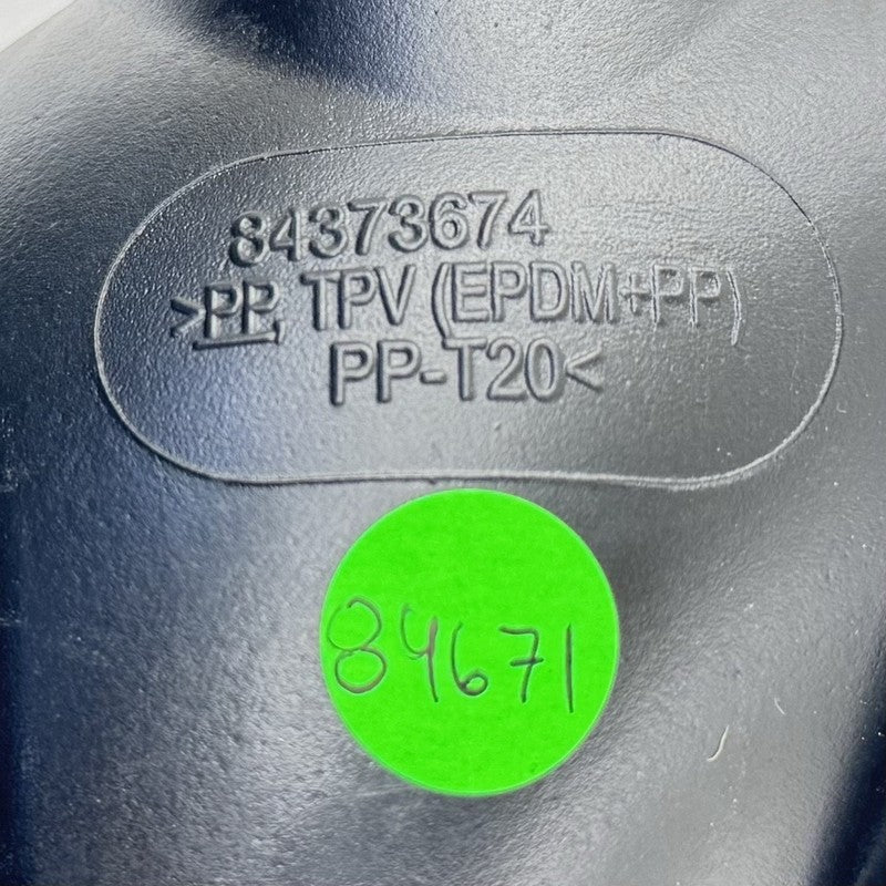 84373674 22-25 CADILLAC CT5 V BLACKWING AIR CLEANER BOX FILTER AIR INTAKE DUCT TUBE OEM