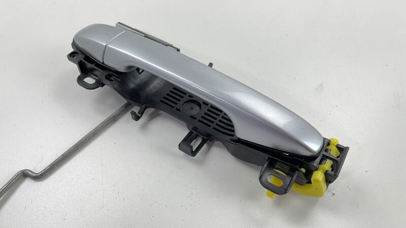 Does Not Apply 15-19 SUBARU WRX OR STI PASSENGER RIGHT FRONT DOOR GRIP GRAB HANDLE SILVER OEM