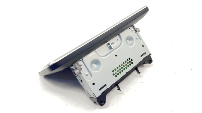 F824000269 15-18 MERCEDES-BENZ C63S W205 NAVIGATION RADIO ZENTRAL DISPLAY SCREEN OEM