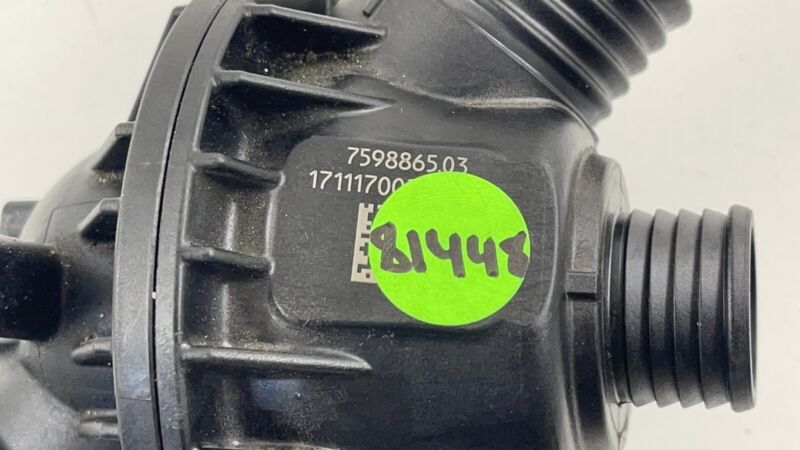 7598865 16-18 BMW M2 RADIATOR WATER COOLANT THERMOSTAT HOUSING 7598865 OEM