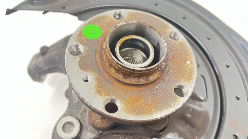 4E0 927 804 F / 4E0927804F 13-18 BENTLEY FLYING SPUR DRIVER LEFT REAR SPINDLE KNUCKLE HUB BEARING OEM
