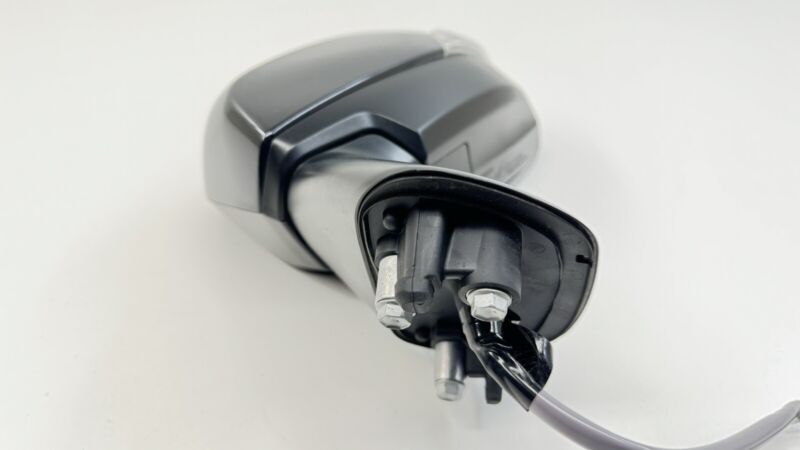 E13 037559 15-21 SUBARU WRX OR STI DRIVER LEFT FRONT DOOR MIRROR HEATED BLIND SPOT OEM