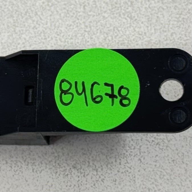 13545328 22-25 CADILLAC CT5 V BLACKWING KEYLESS ENTRY ACCESS ANTENNA MODULE 13545328 OEM