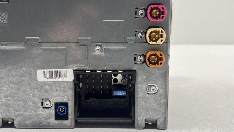 9 222 876 / 9222876 09-10 BMW M6 E63 E64 NAVIGATION RADIO CD MULTIMEDIA HEAD UNIT 9222876 OEM