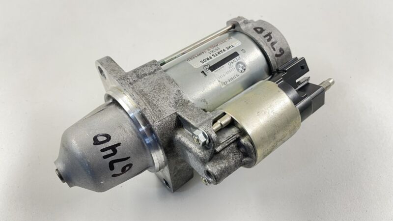 428000-9131 / 428000 9131 / 4280009131 16-18 BMW M2 3.0L MOTOR ENGINE CRANK STARTER 7631558 OEM