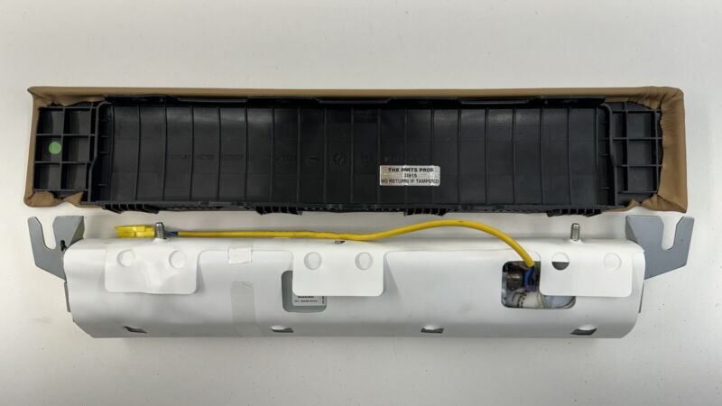3W1 858 931 A / 3W1858931A 13-18 BENTLEY FLYING SPUR DRIVER LEFT FRONT KNEE AIRBAG AIR BAG SRS OEM