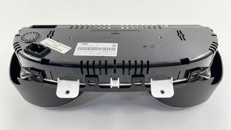 670038640 2018 MASERATI QUATTROPORTE SPEEDOMETER INSTRUMENT GAUGE CLUSTER 36K MILES OEM