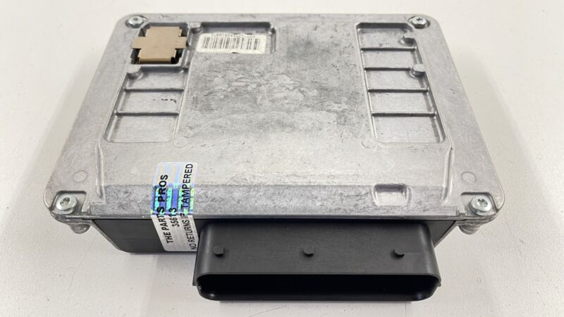 8W0 907 163 / 8W0907163 18-20 AUDI A5 S5 AWD DIFFERENTIAL TRANSFER CASE CONTROL MODULE 8W0907163 OEM