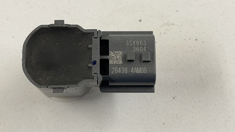 28438 4AM0B / 28438-4AM0B / 284384AM0B 14-15 INFINITI Q50 PDC PARKING PARK AID ASSIST DISTANCE SENSOR 28438 4AM0B OEM