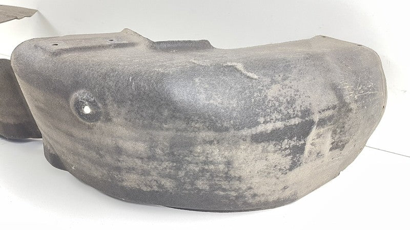 1067007-00-B / 1067007 00 B / 106700700B 17-20 TESLA MODEL S RIGHT REAR WHEEL ARCH LINER SPLASH GUARD SHIELD COVER OEM
