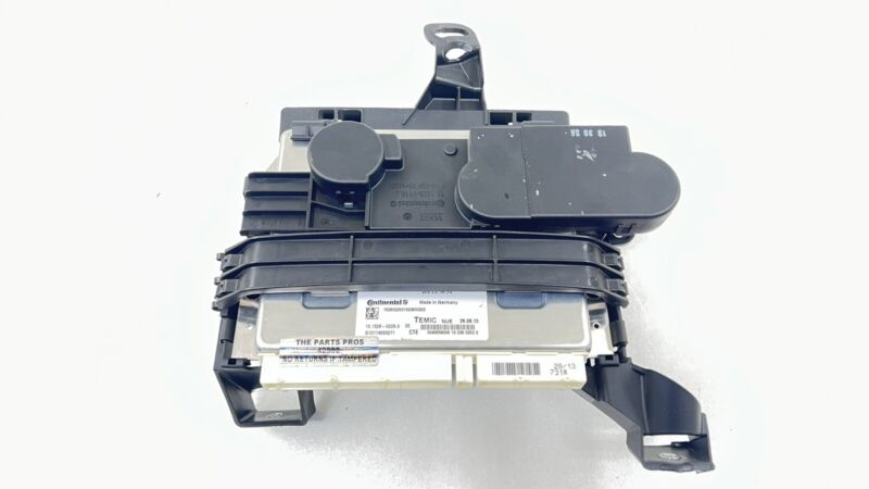 970.618.155.27 / 970 618 155 27 / 97061815527 14-16 PORSCHE PANAMERA AIR RIDE SUSPENSION MODULE AUTO LEVELING 9706181552