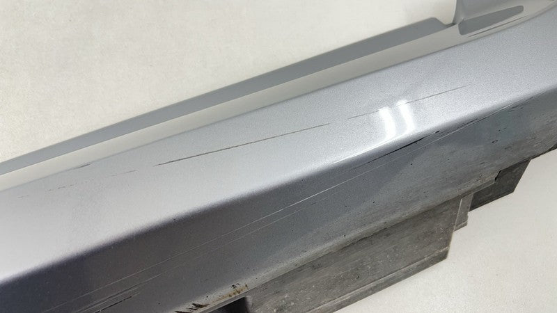 C19010043 22-25 TOYOTA GR86 PASSENGER RIGHT SIDE SKIRT ROCKER PANEL COVER TRIM SILVER OEM