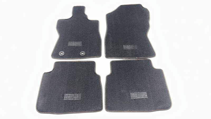 24-25 SUBARU CROSSTREK LIMITED CARPET FLOOR MAT SET WITH ORANGE STITCHING OEM