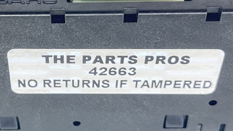 86257VC100 / 86257 VC100 24-25 SUBARU WRX AUXILIARY AUX USB JACK INPUT PORT 86257VC100 OEM