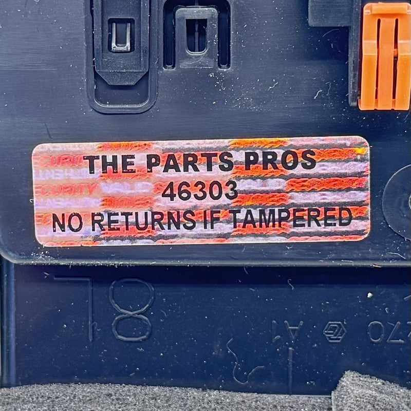 55670-47270 / 55670 47270 / 5567047270 23-25 TOYOTA PRIUS CENTER DASH AIR VENT GRILLE TRIM BEZEL PANEL 55670-47270 OEM