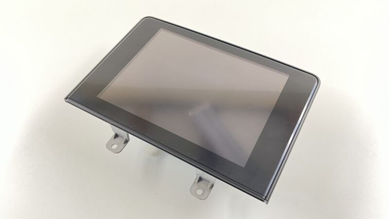 673010710 17-20 MASERATI GHIBLI TOUCH SCREEN DISPLAY RADIO COMMAND HEAD UNIT 673010710 OEM