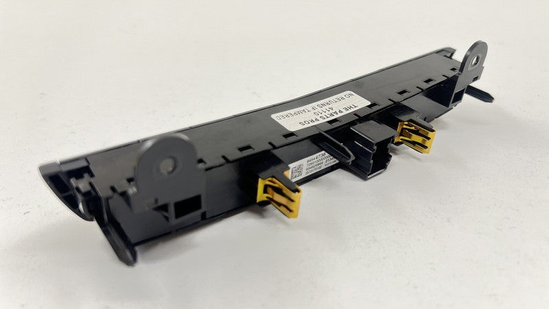 84544736 20-24 CADILLAC CT4 SEAT HEAT VENT & LANE KEEP ASSIST & HAZARD LIGHT SWITCH OEM
