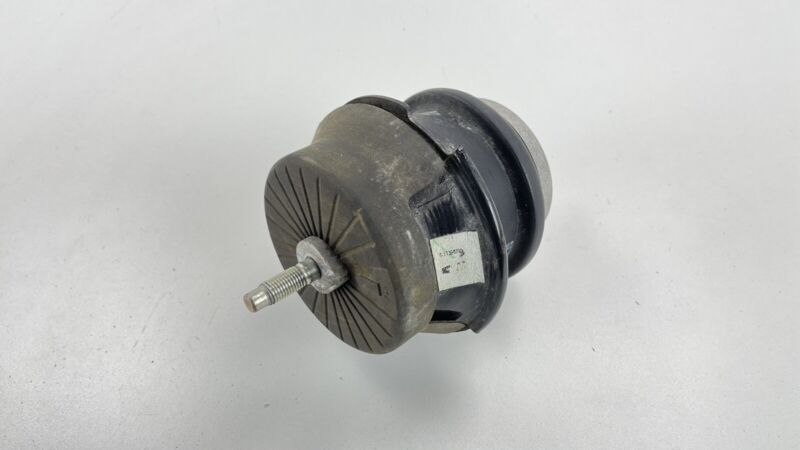 Does Not Apply 14-20 INFINITI Q50 Q60 RWD FRONT ENGINE SUPPORT MOUNT BRACKET INSULATOR OEM